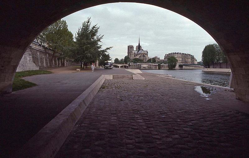 WT 2500 320-35 France 92.jpg